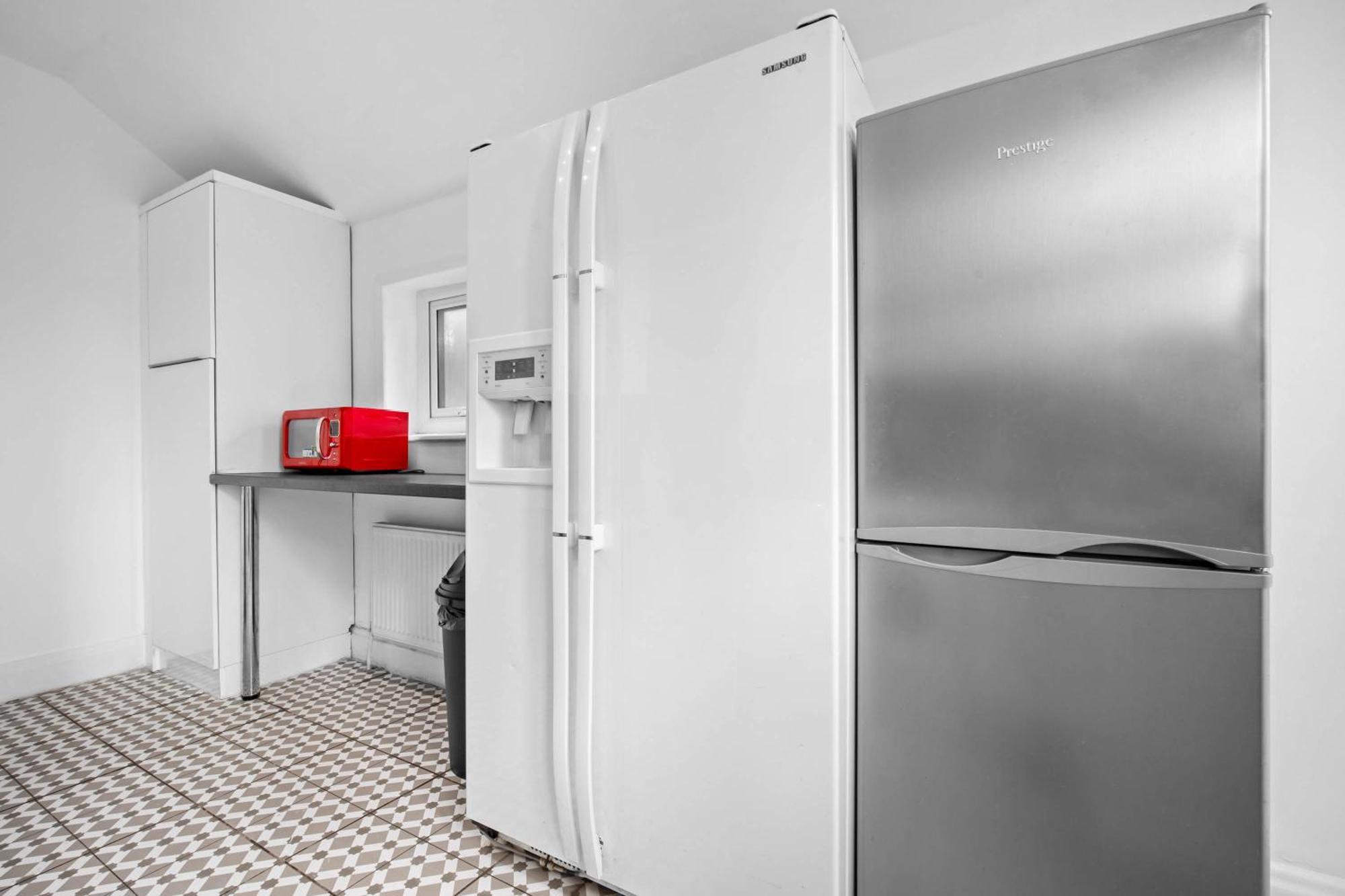 Apartment Spacious 5 Bed House - 11 Guests - Free Netflix - Parking 316c Birmingham